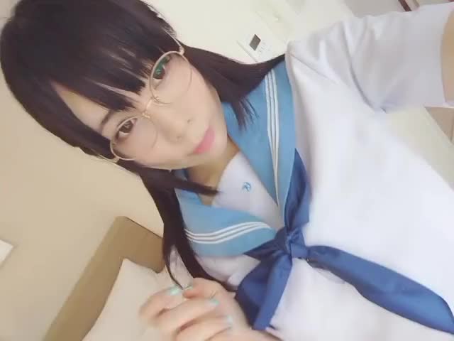 Geeky Schoolgirl Masturbation