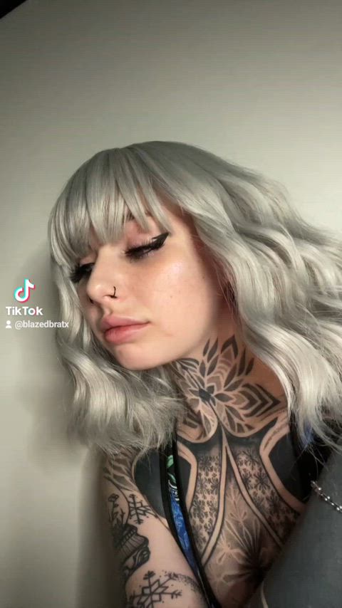 mistressmercyrage sfw tiktok mean-girls pale-girls suicide-girls gif