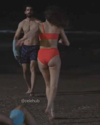 Ananya Panday bikini in Gehraiyaan trailer