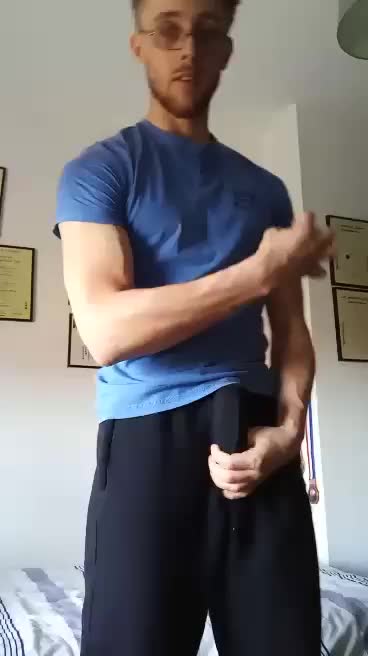 How do my arms look in this?