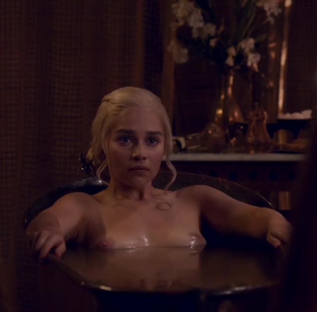 Emilia Clarke - Game of Thrones