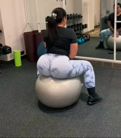 ass big ass gym gif