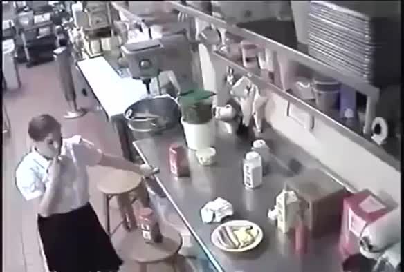 CRAZY BITCH inserts customer's hot dog at a restaurant