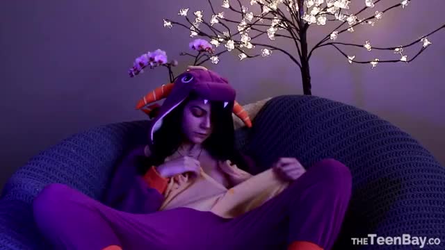 zia xo spying on spyro 2 bad dragon dildos