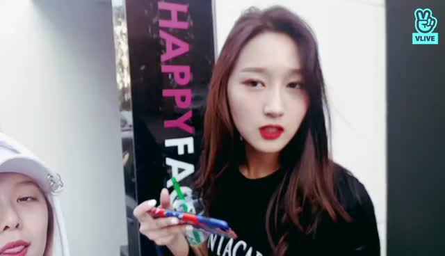 V LIVE - [드림캐쳐] 패셔니스타 시연이의 출근길 36