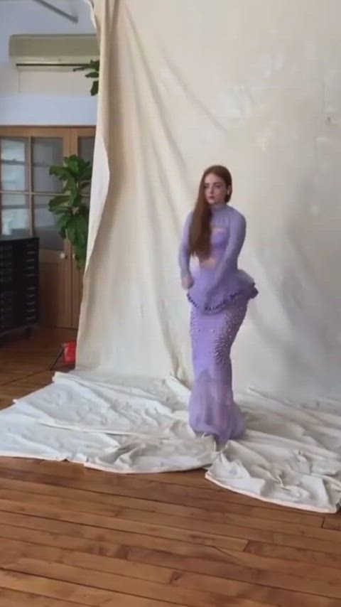 actress model redhead gif