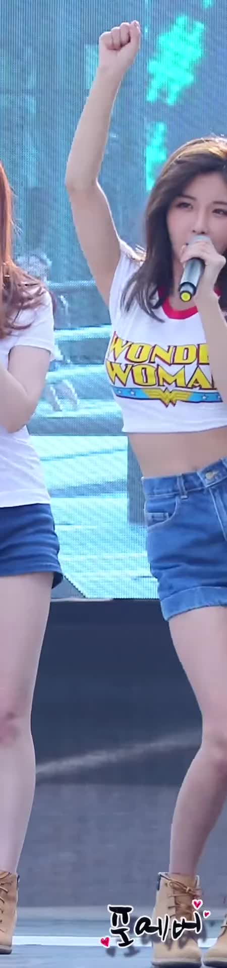 160521 Hyunyoung wink (Mach) 3 loop 2