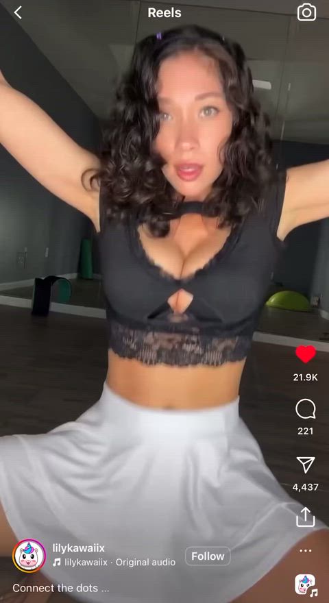 bouncing bouncing tits dance dancing riding tease tiktok instagram gif