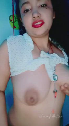 amateur big tits curvy homemade latina lips milf mom nipples gif