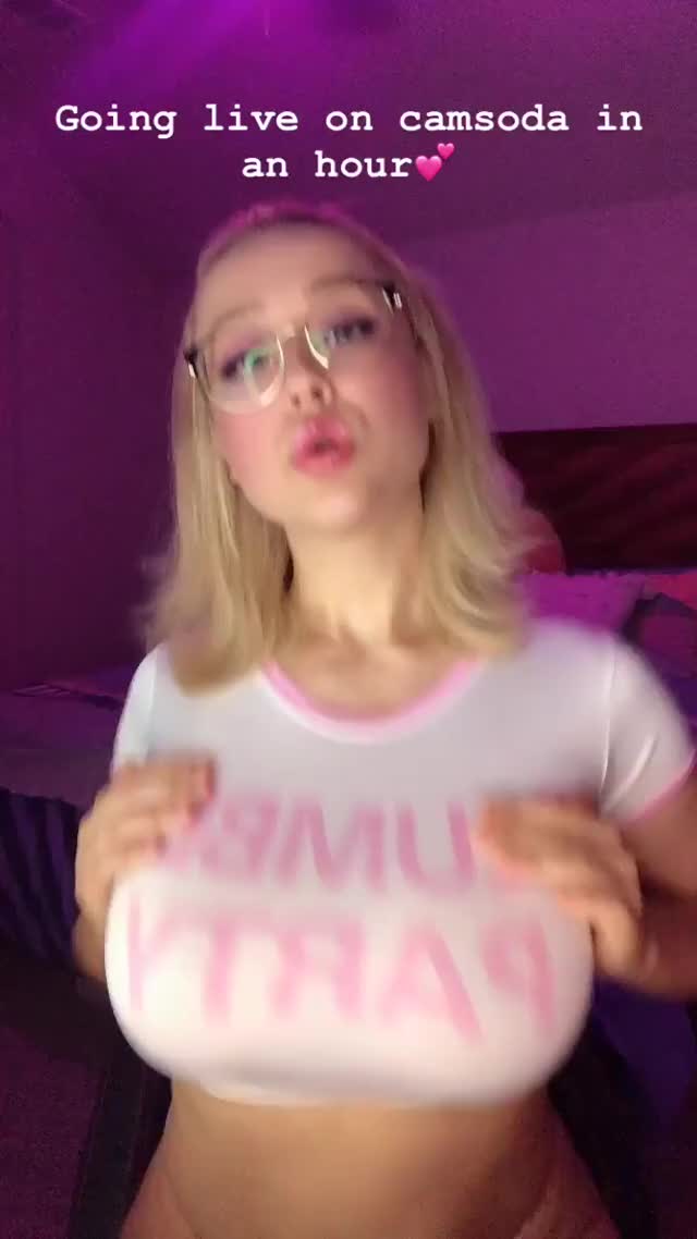 Sabrina bimbo