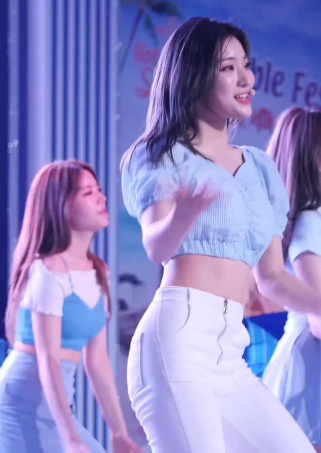 Fromis 9 - Saerom 190727 1