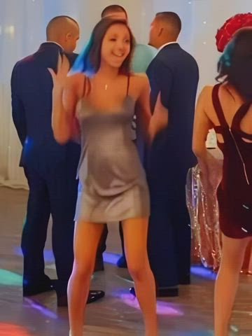 Big Tits Dancing Petite TikTok gif