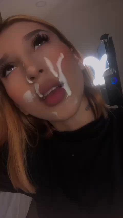 Drip your cum on my face💦