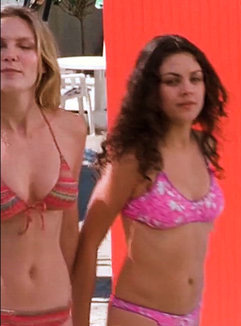 Kirsten Dunst bikini bod in Get over it (2001) when she was 19 ft. Mila kunis