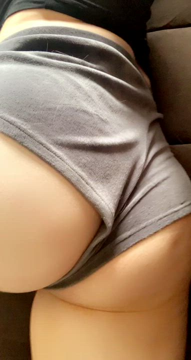 CUM SEE WHATS UNDER THESE SHORTS 🙈 (im not wearing panties) only on my OF. 40%