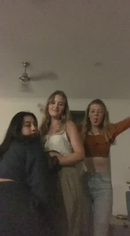babes college friends gif
