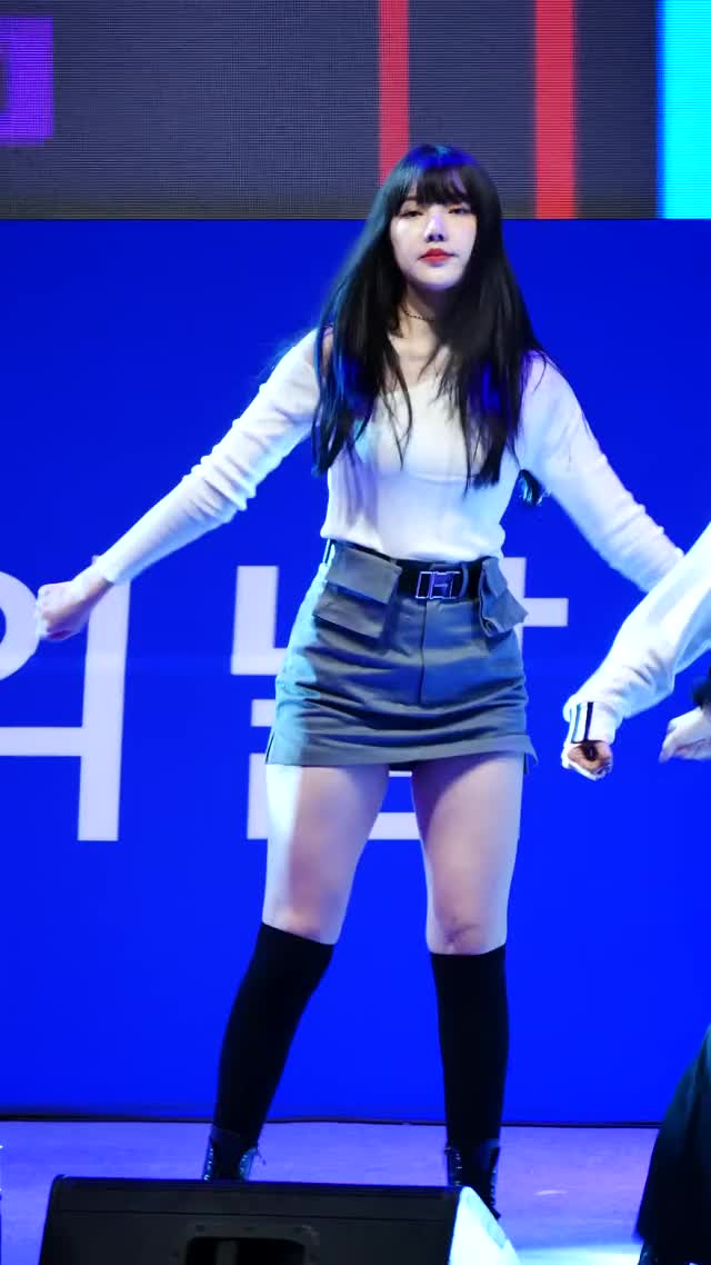 191017 GFRIEND(여자친구) _ Fever(열대야) (예린) @ 밀양 4K 직캠 Fancam