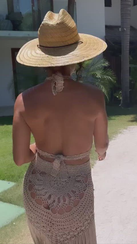 big ass brazilian celebrity hips milf sideboob gif