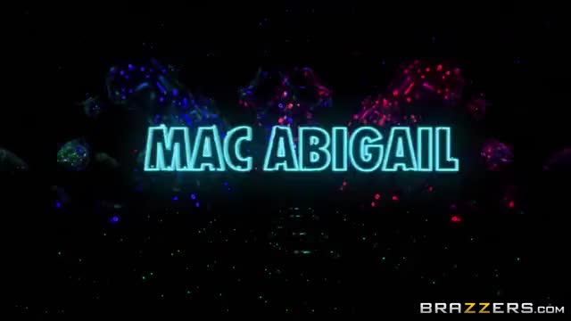 Abigail Mac "Body Swap"
