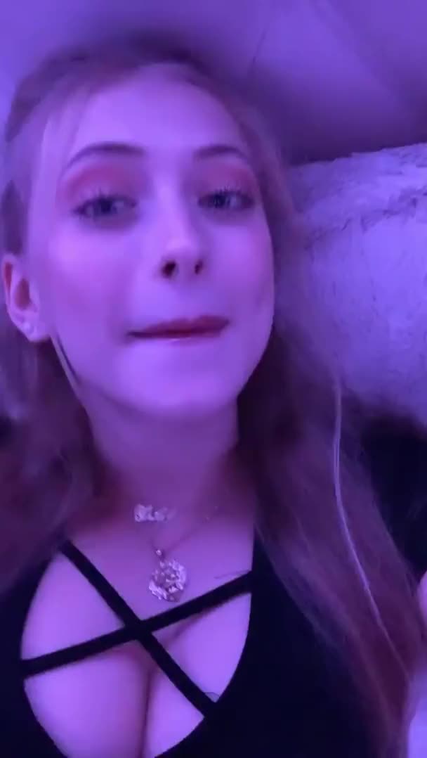 Sophia Diamond cozy