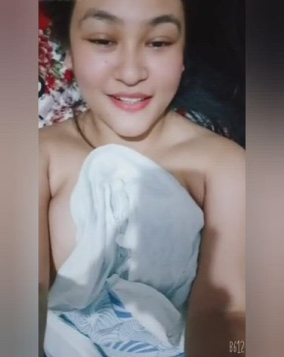 Extremely Cute Girl Just Can't Resist Flaunting Her Titties ? [Download Full Video]