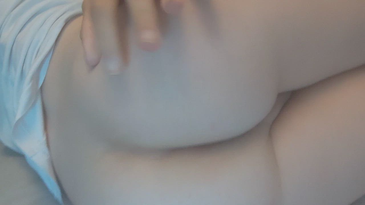 Ass Femboy Jiggling gif