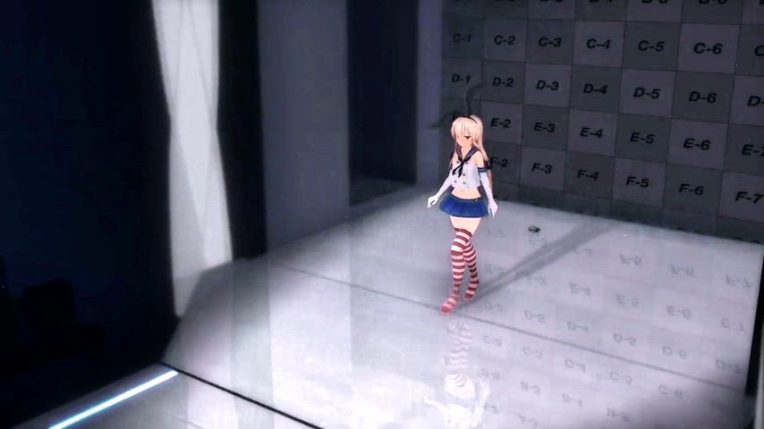 Shimakaze livening up the atmosphere! 