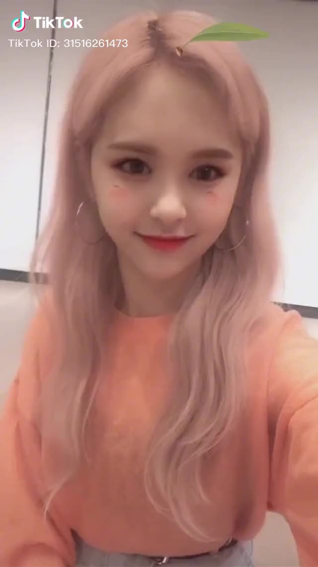 에버글로우 (EVERGLOW)(@everglowofficial) on TikTok: 여러분들은 어떤 색이