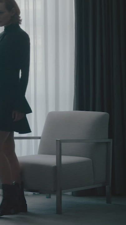 Louisa Krause - The Girlfriend Experience S2E1 (2017)