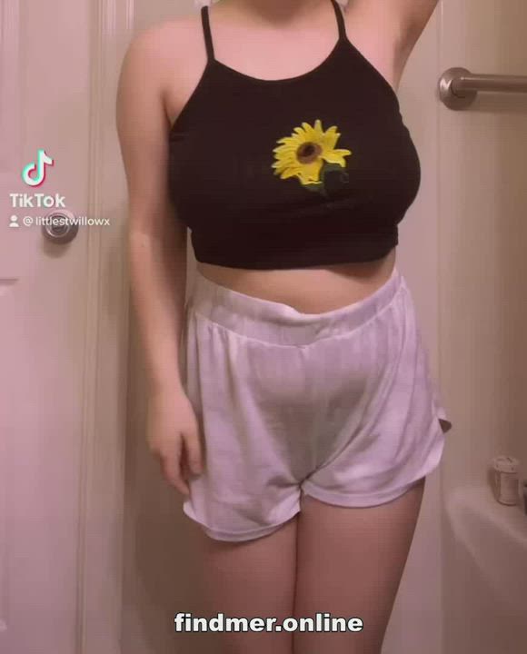 Big Ass Canadian German Teen TikTok Tits USA gif