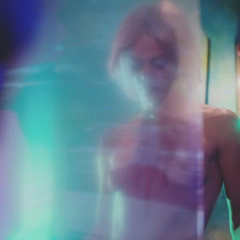 Stephanie cleough 'Altered Carbon' S01E02 (2018)