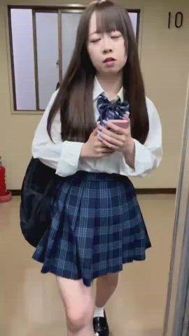 18 years old japanese schoolgirl upskirt gif