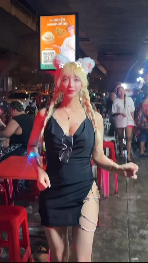 asian blonde chinese cute dancing korean gif