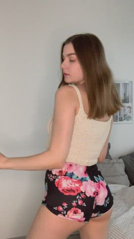 Ass Dancing Teen Tits Undressing gif