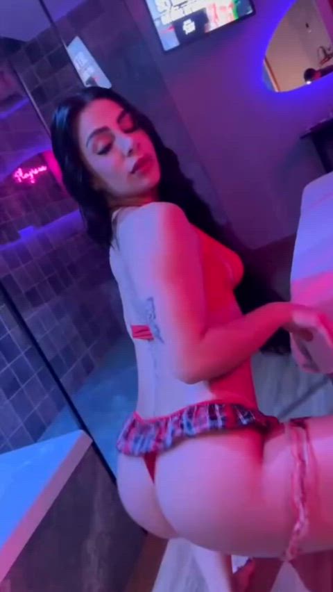 ass teen big ass tik-tok legal-teens gif