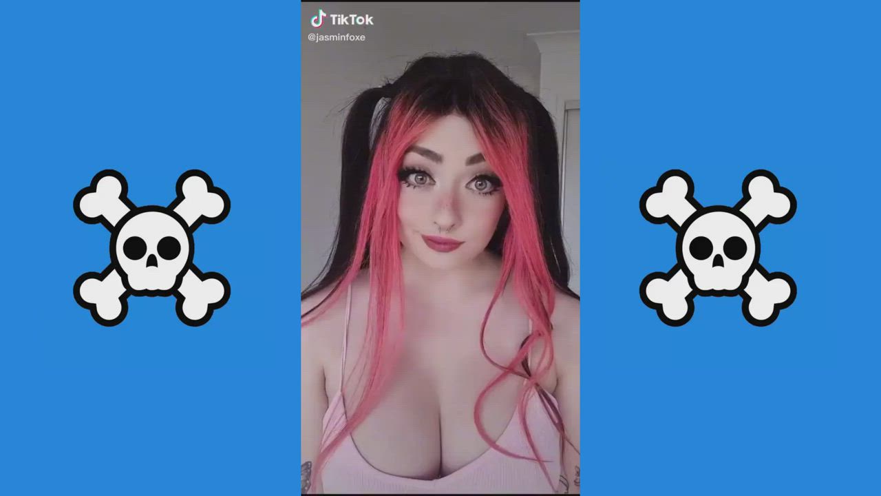 Babe Split Screen Porn TikTok gif