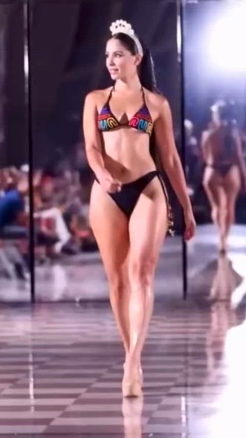 big ass bikini competition latina thighs gif