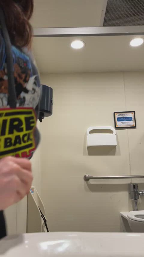 I love flashing my tits at Walmart