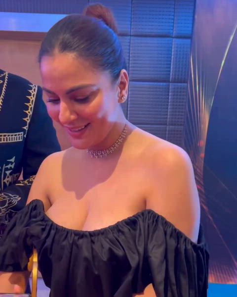 Shraddha Arya 