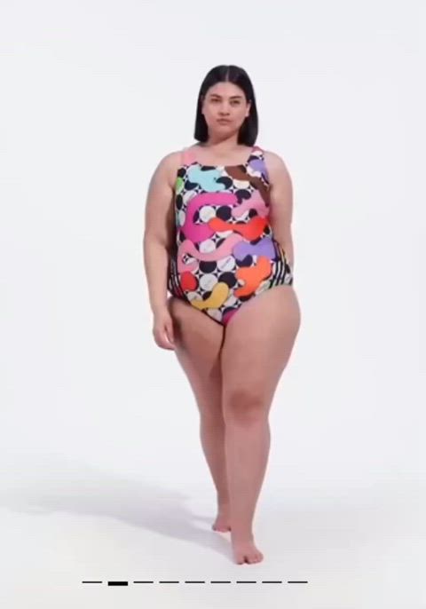 bbw big ass huge ass model sbbw slow motion thick thick thighs gif