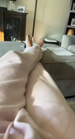 feet feet fetish toes gif