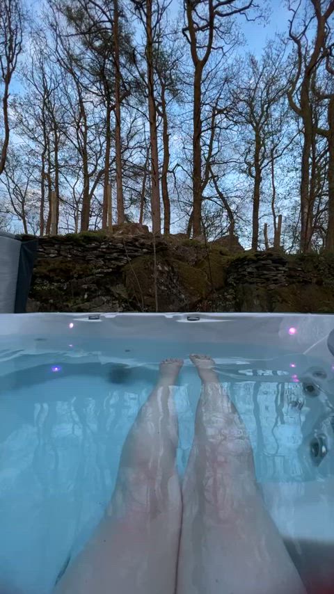 feet feet fetish foot foot fetish foot worship hot tub legs long legs outdoor toes