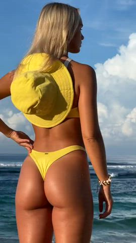 beach bikini blonde fit gap non-nude gif
