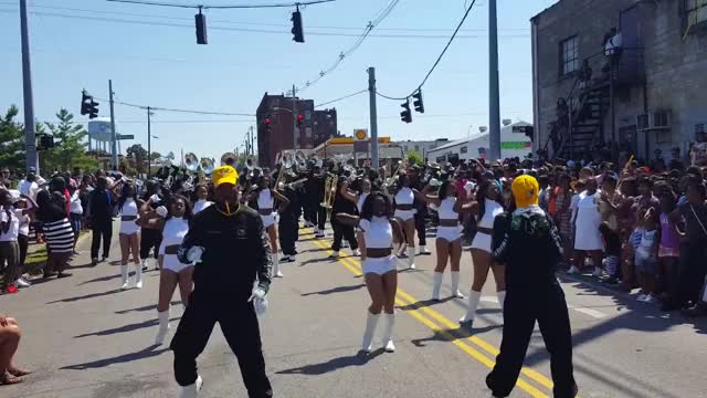 HBCU KENTUCKY STATE LABOR DAY