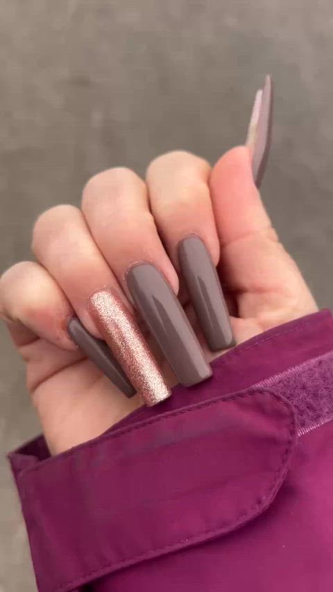 Beautiful long nails ❤️