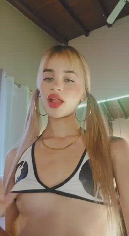 blonde camgirl latina lips pigtails small tits stripchat venezuelan webcam gif