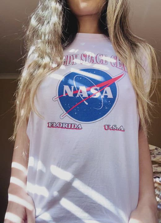 Space Scientist gets cheeky with a titty drop🤓🥵