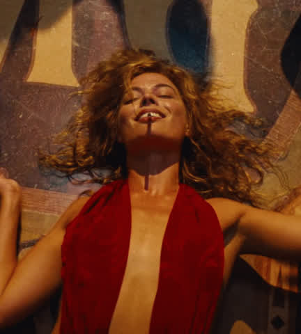 armpits hairy armpits margot robbie gif