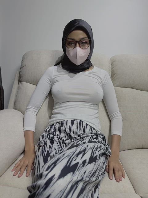 hijab homemade teen tits titty drop bigger-than-you-thought just-boobs legal-teens