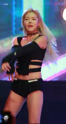 ass dancing korean gif